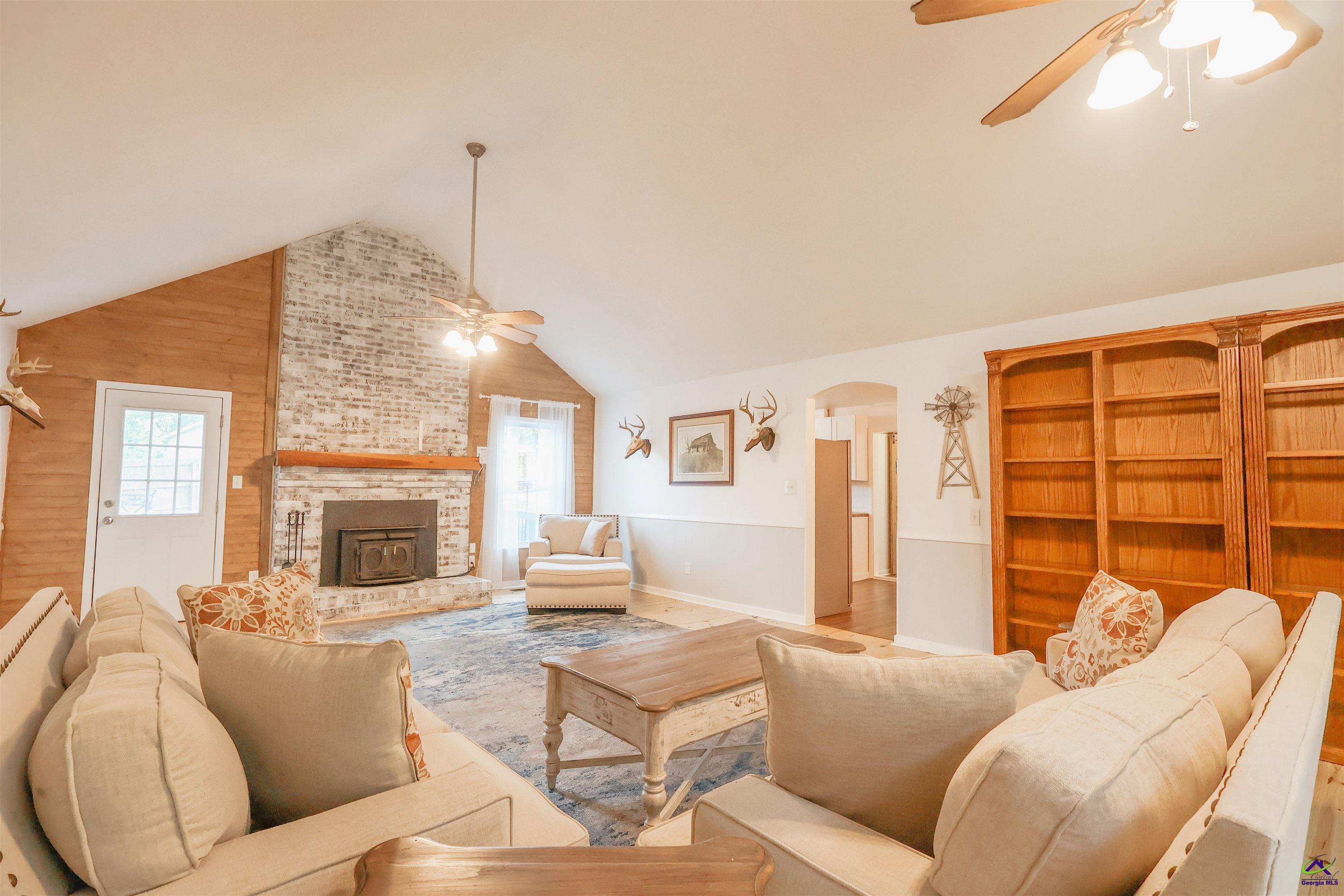 3636 Bonanza Drive