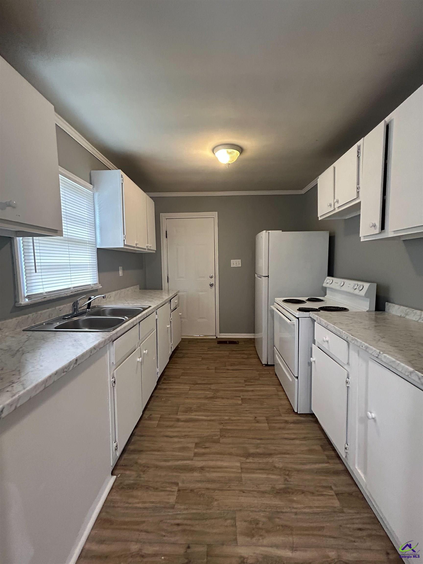 3366 Pio Nono Circle