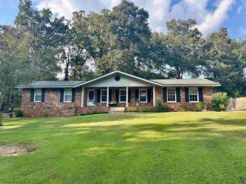 127 N Amanda Place Warner Robins GA 31088
