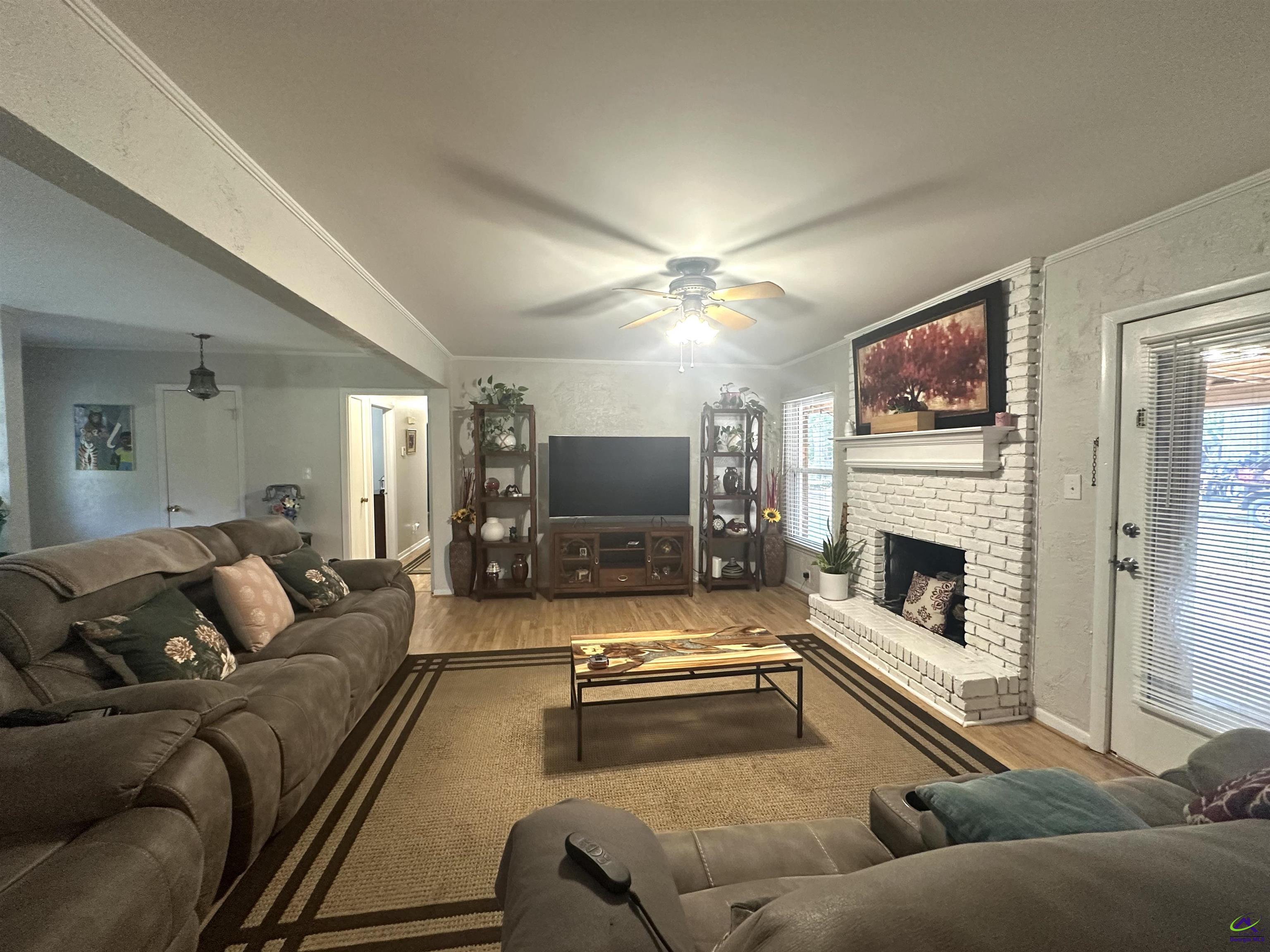 127 N Amanda Place