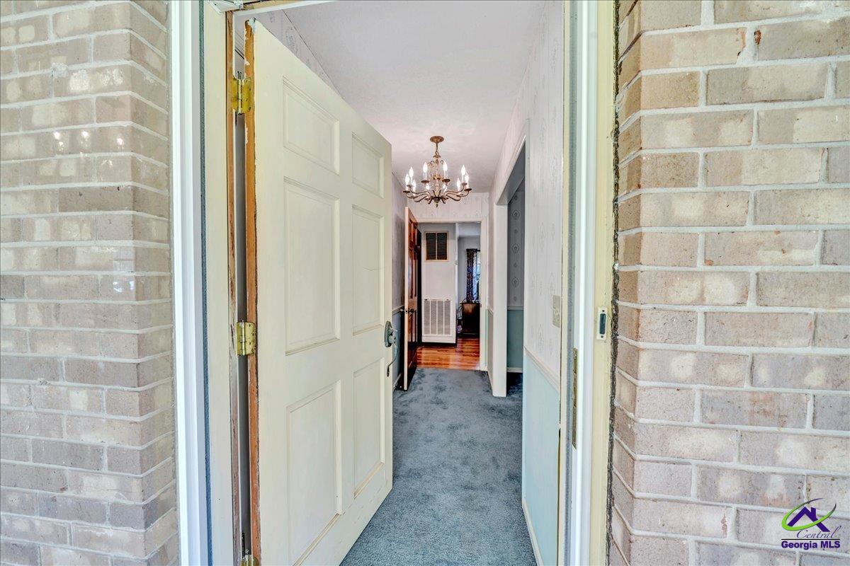 120 Robin Road
