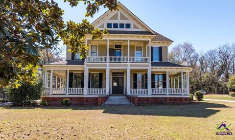 15 MERRITT Street Hawkinsville GA 31036
