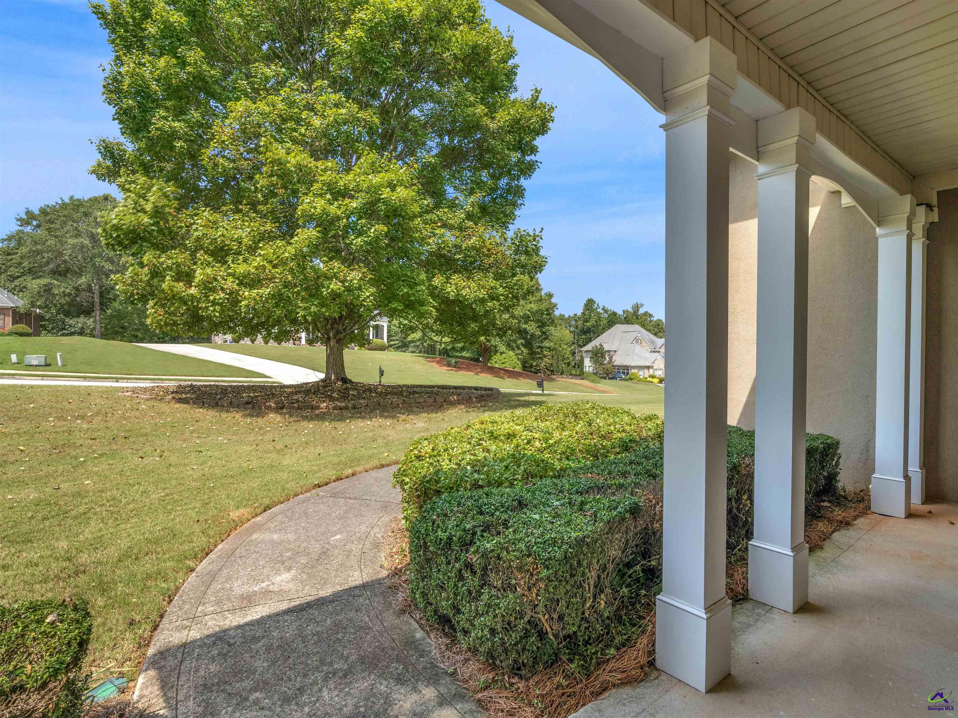 4930 Longridge Drive