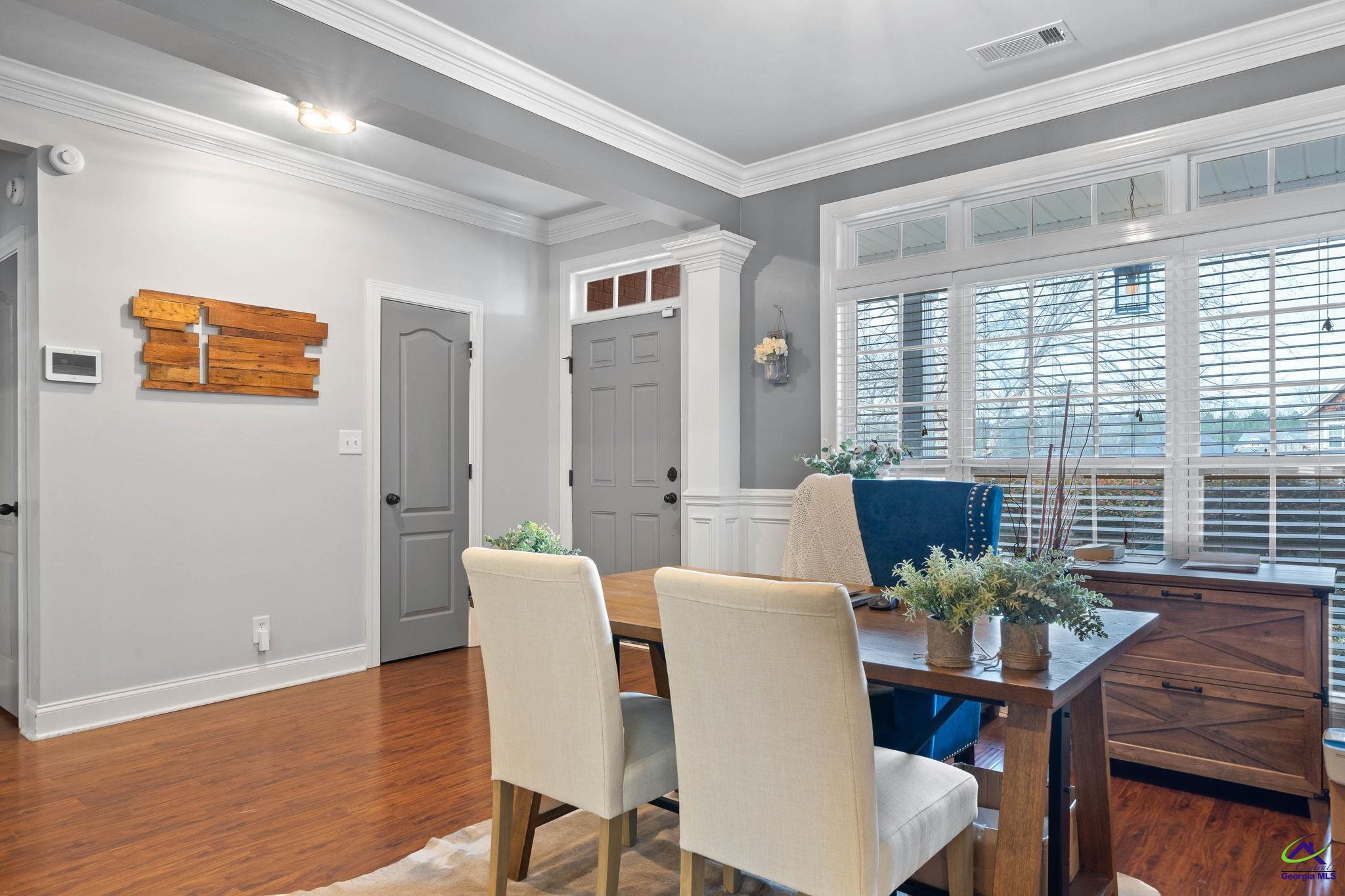 412 Arlington Falls Court