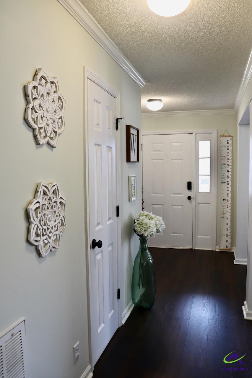 107 Clarksville Court