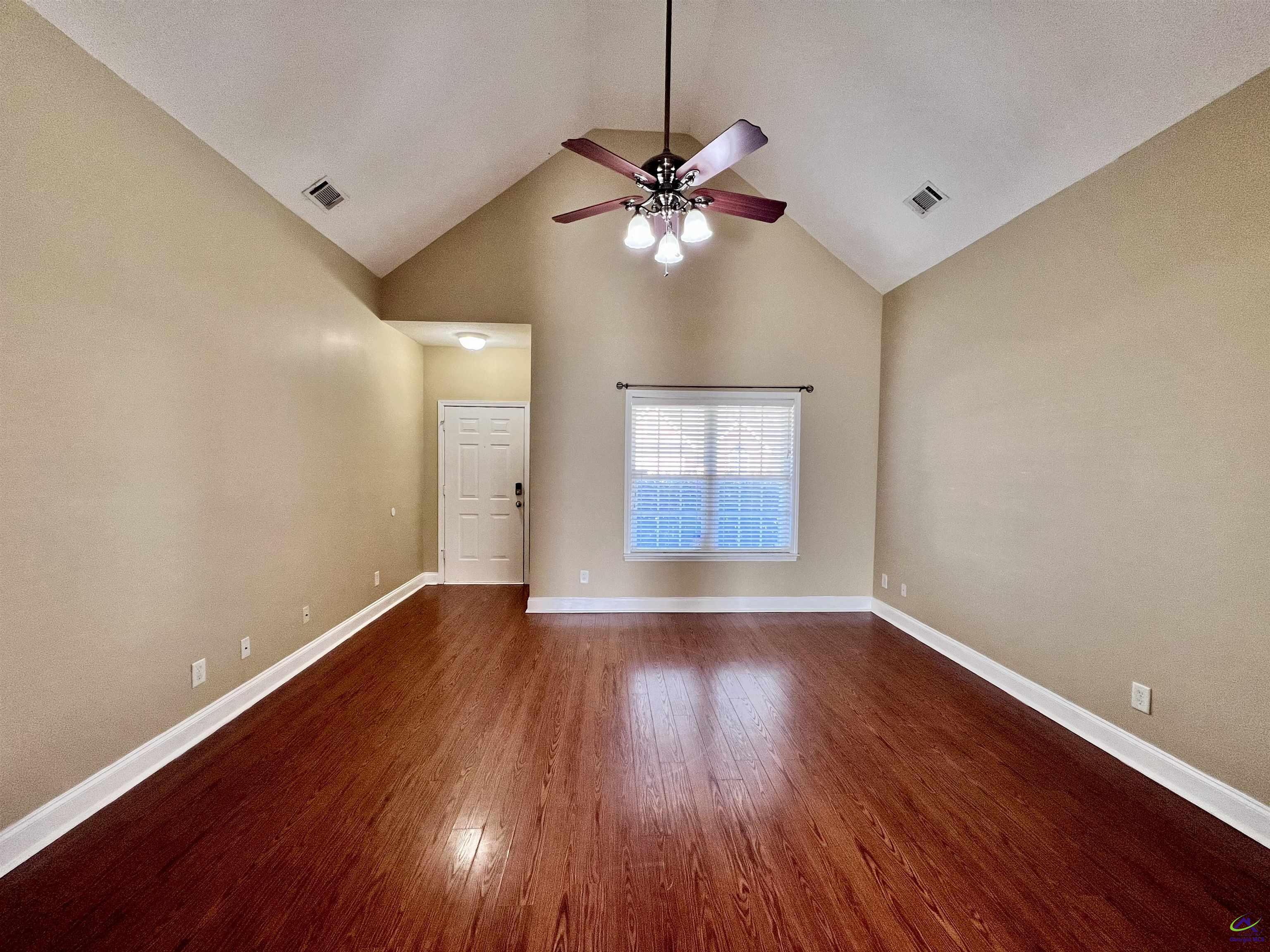 407 Grey Fox Crossing