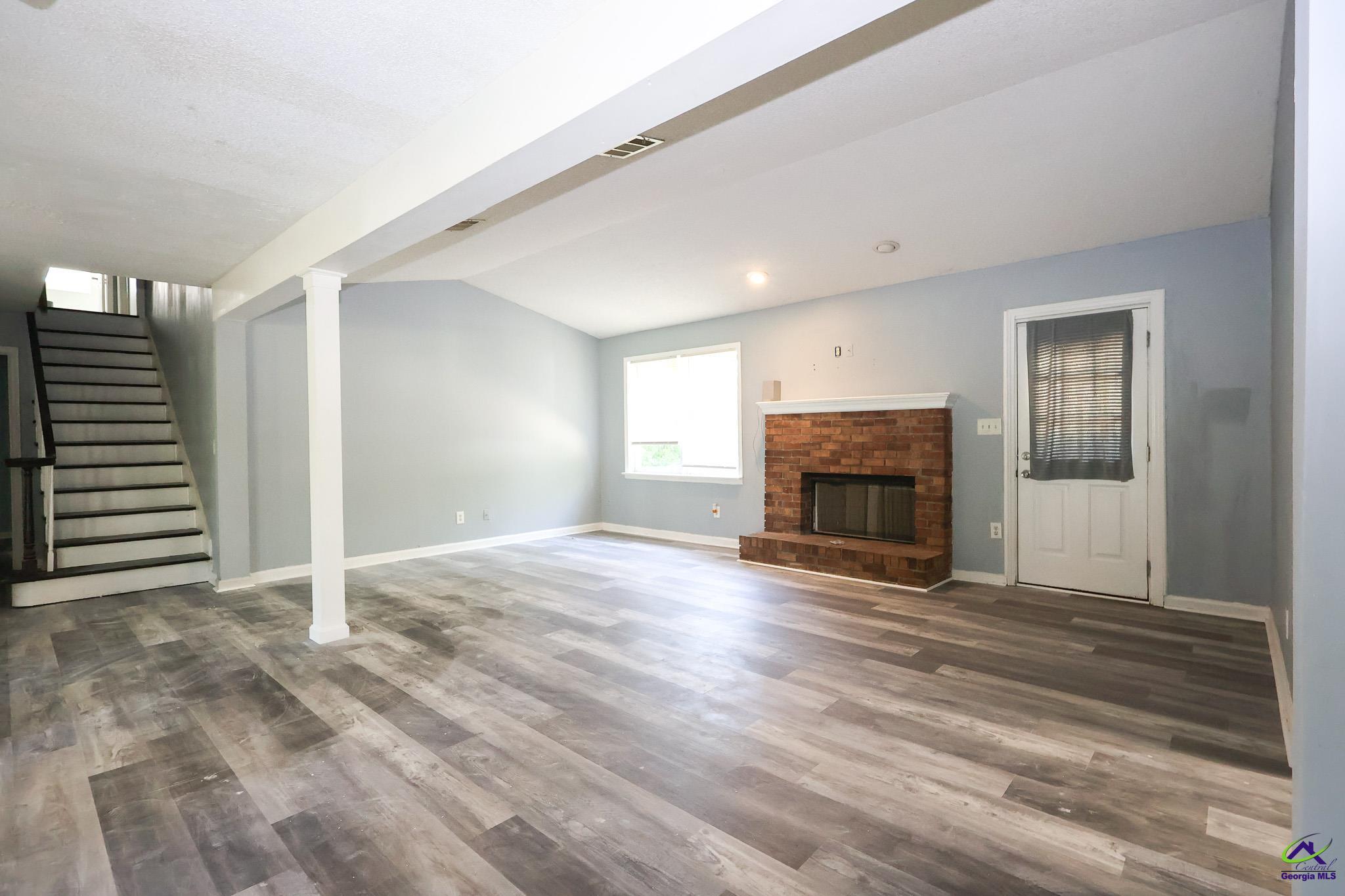 410 Lake Front Drive