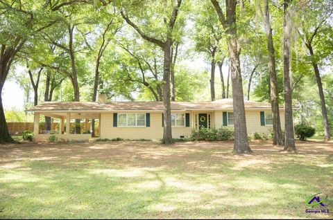 10 E Franklin Ave Hawkinsville GA 31036