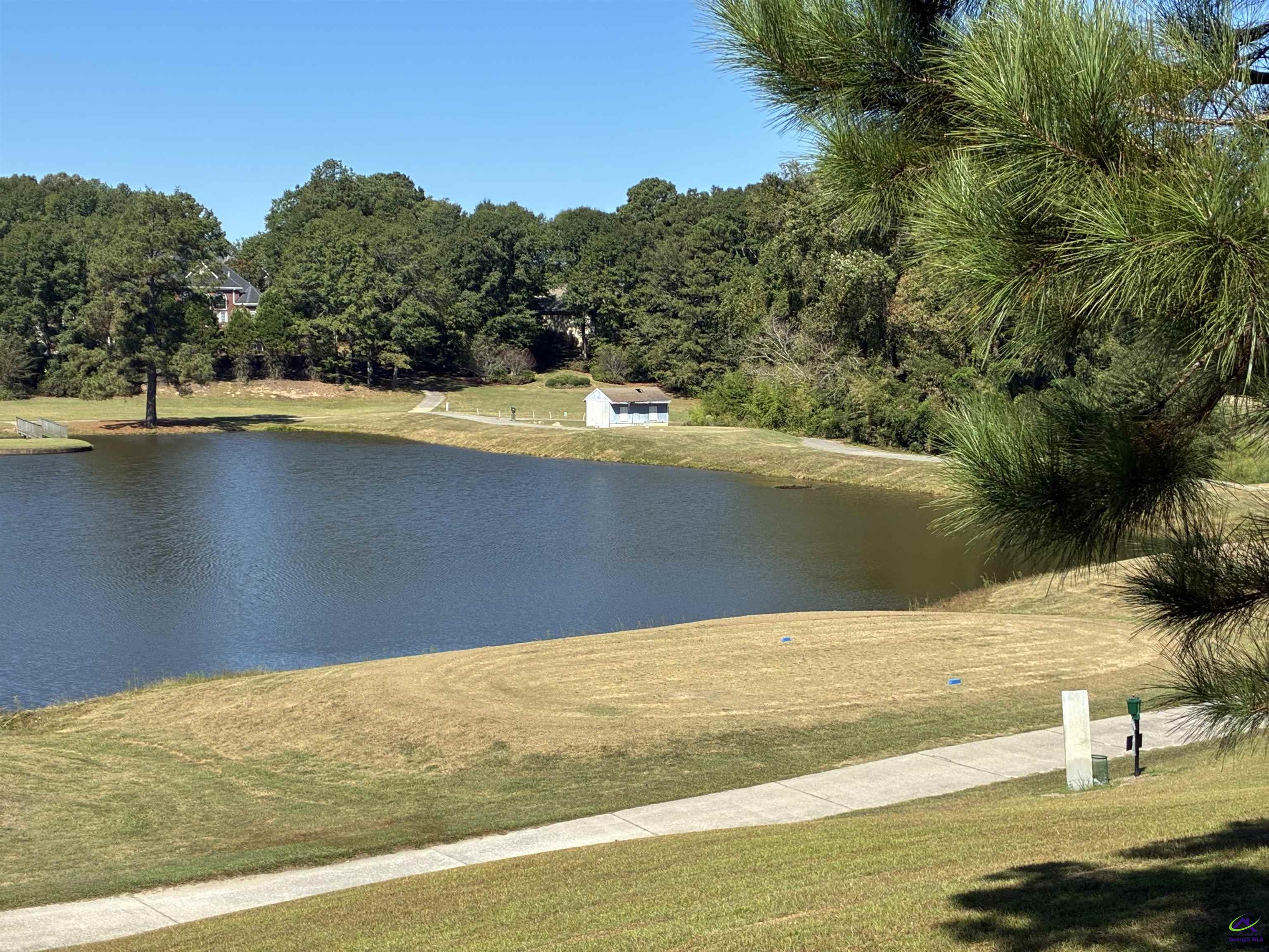 426 Southern Oaks Drive