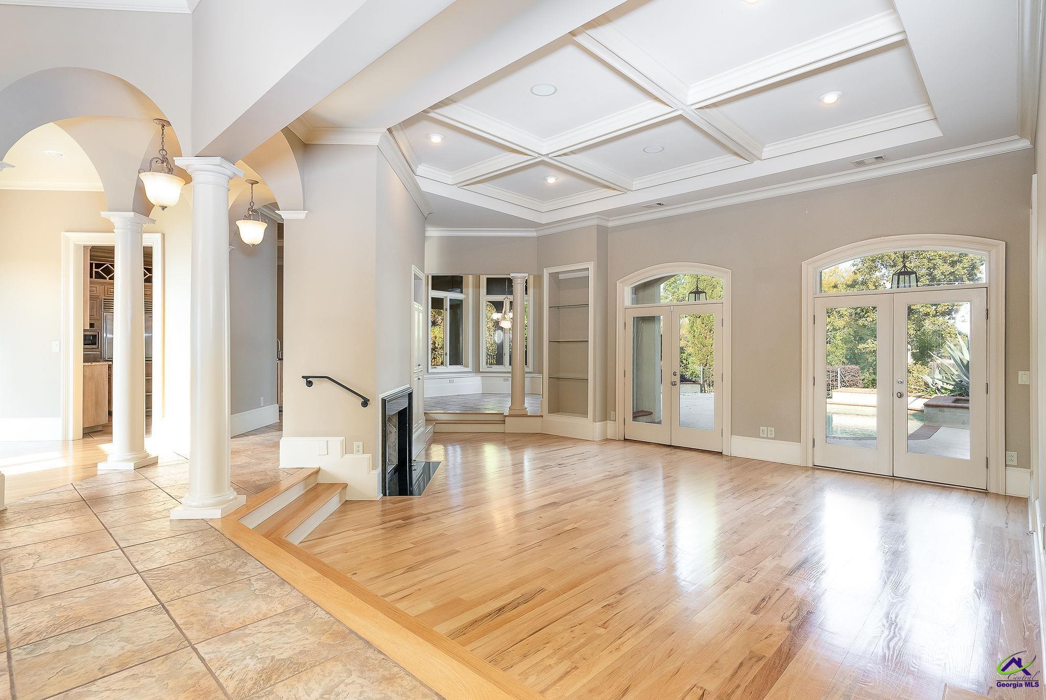 124 N Springs Court