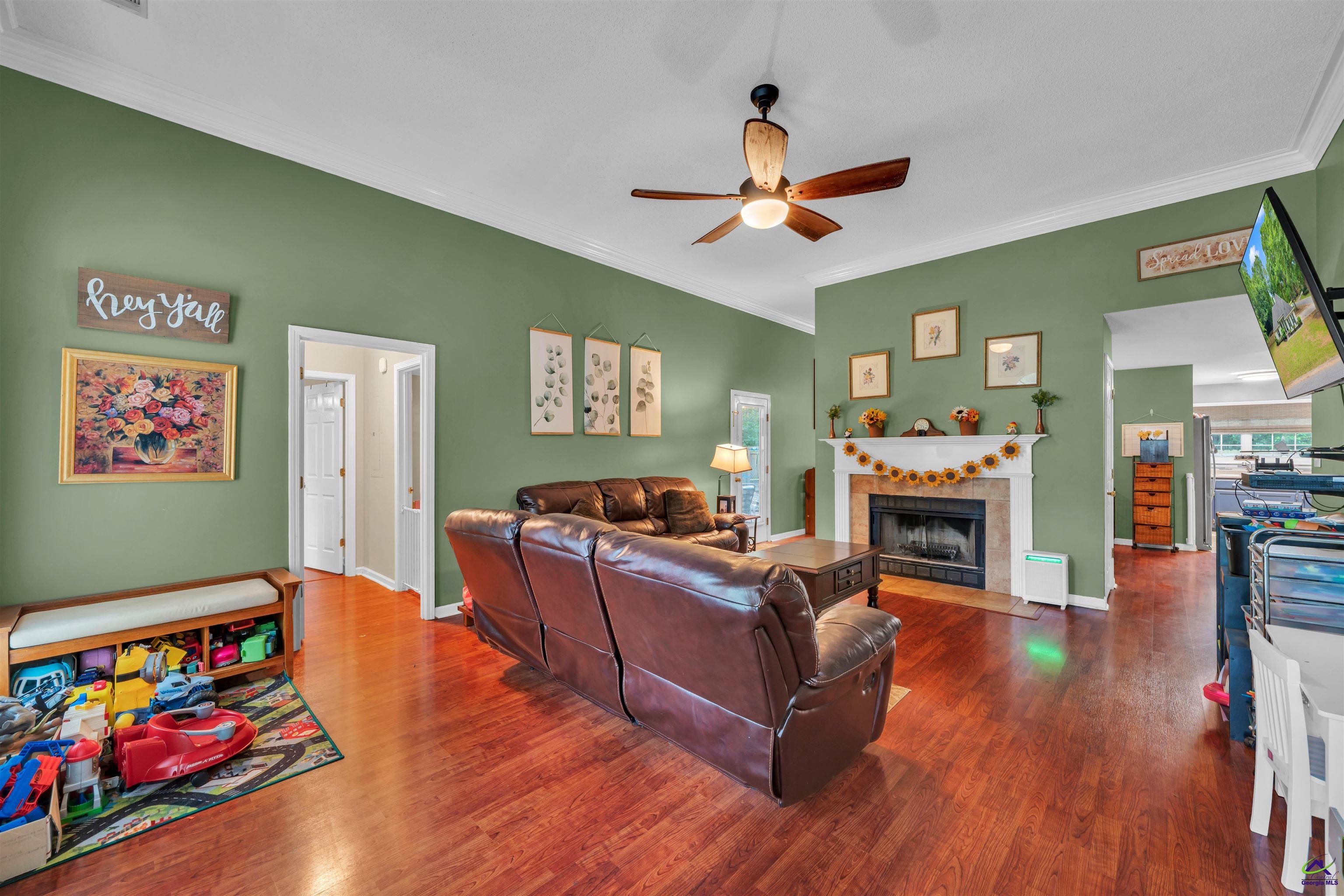 216 Shane Circle
