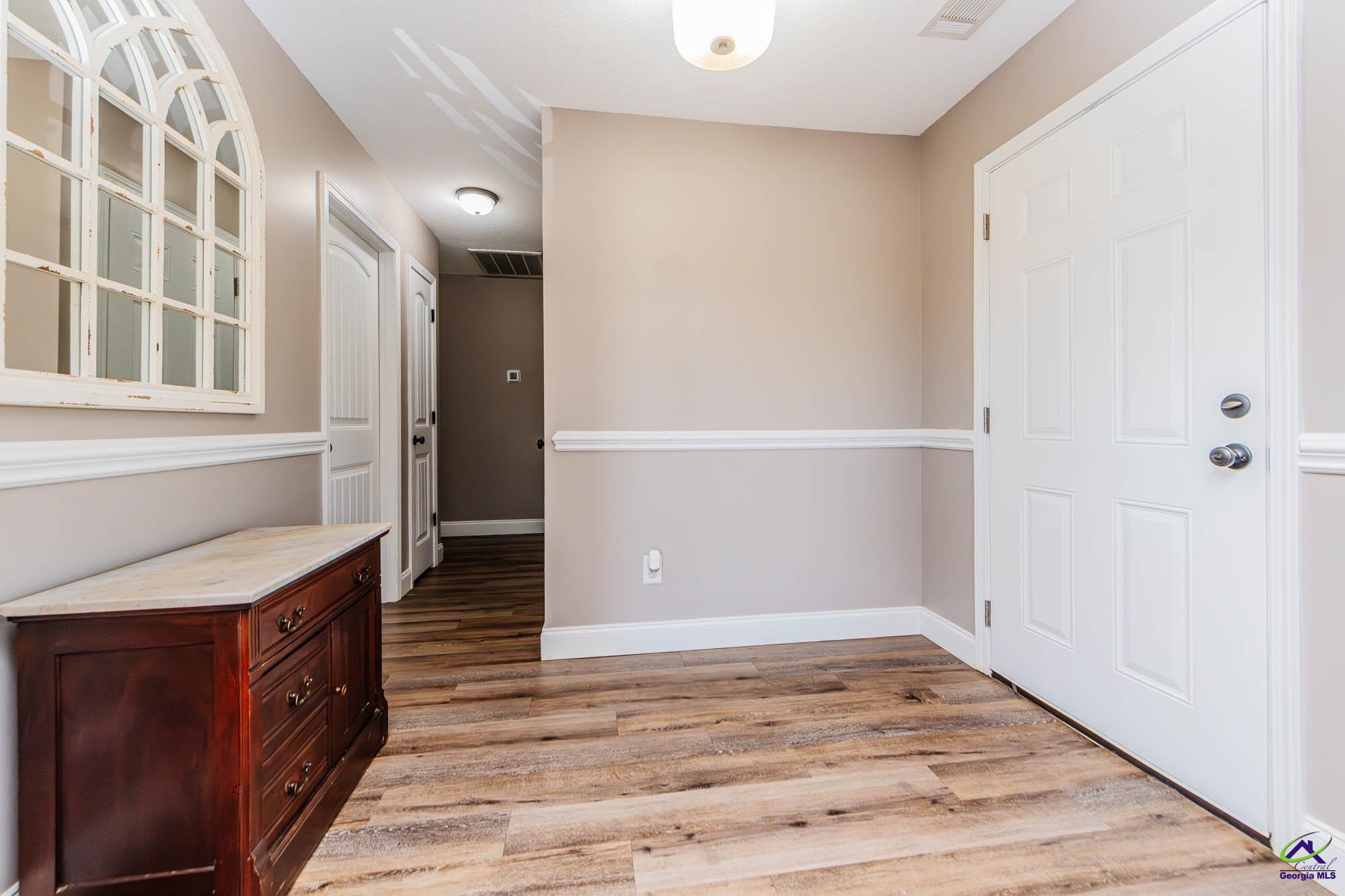 103 Lasseter Lane