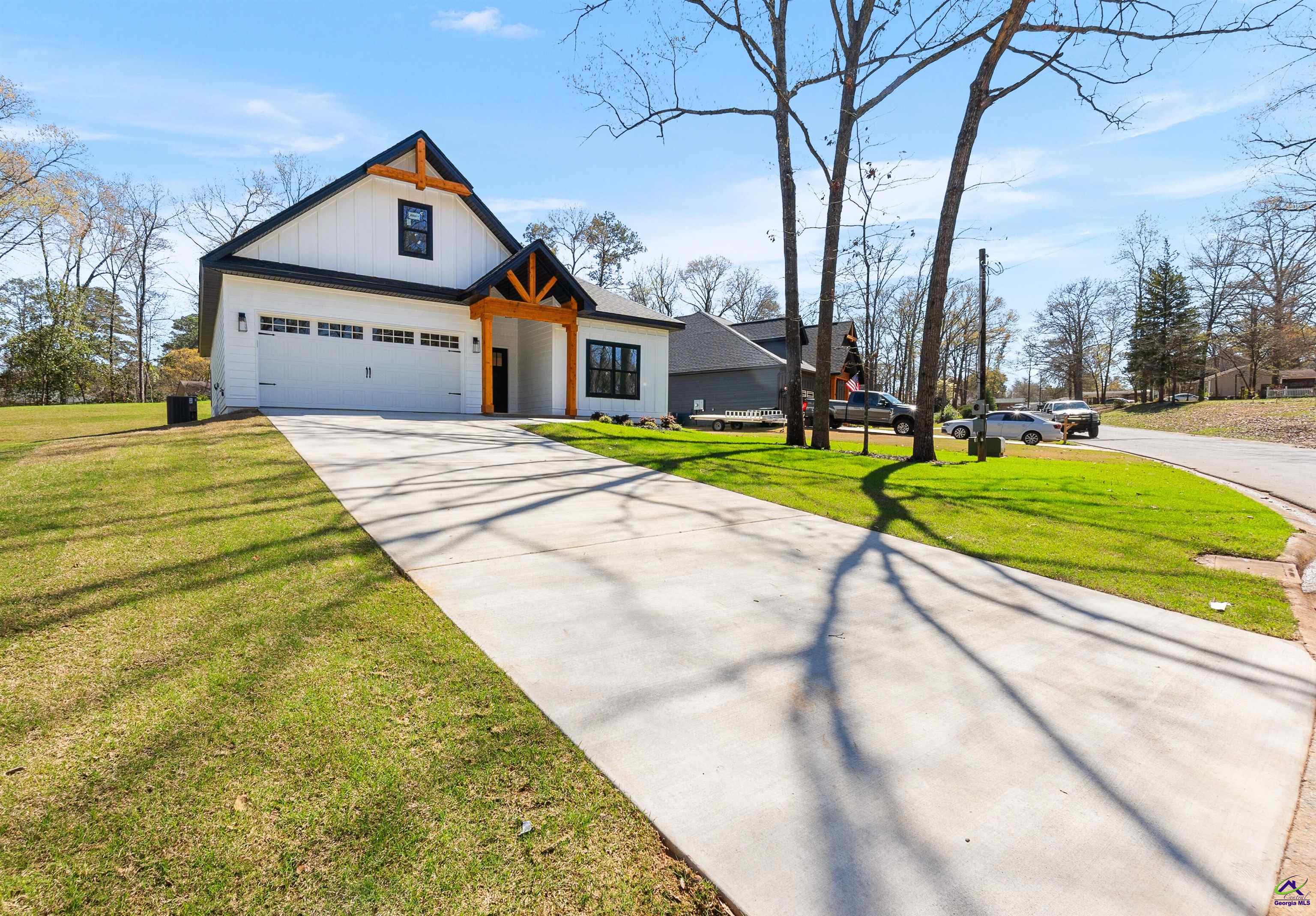 112 Friar Tuck Avenue