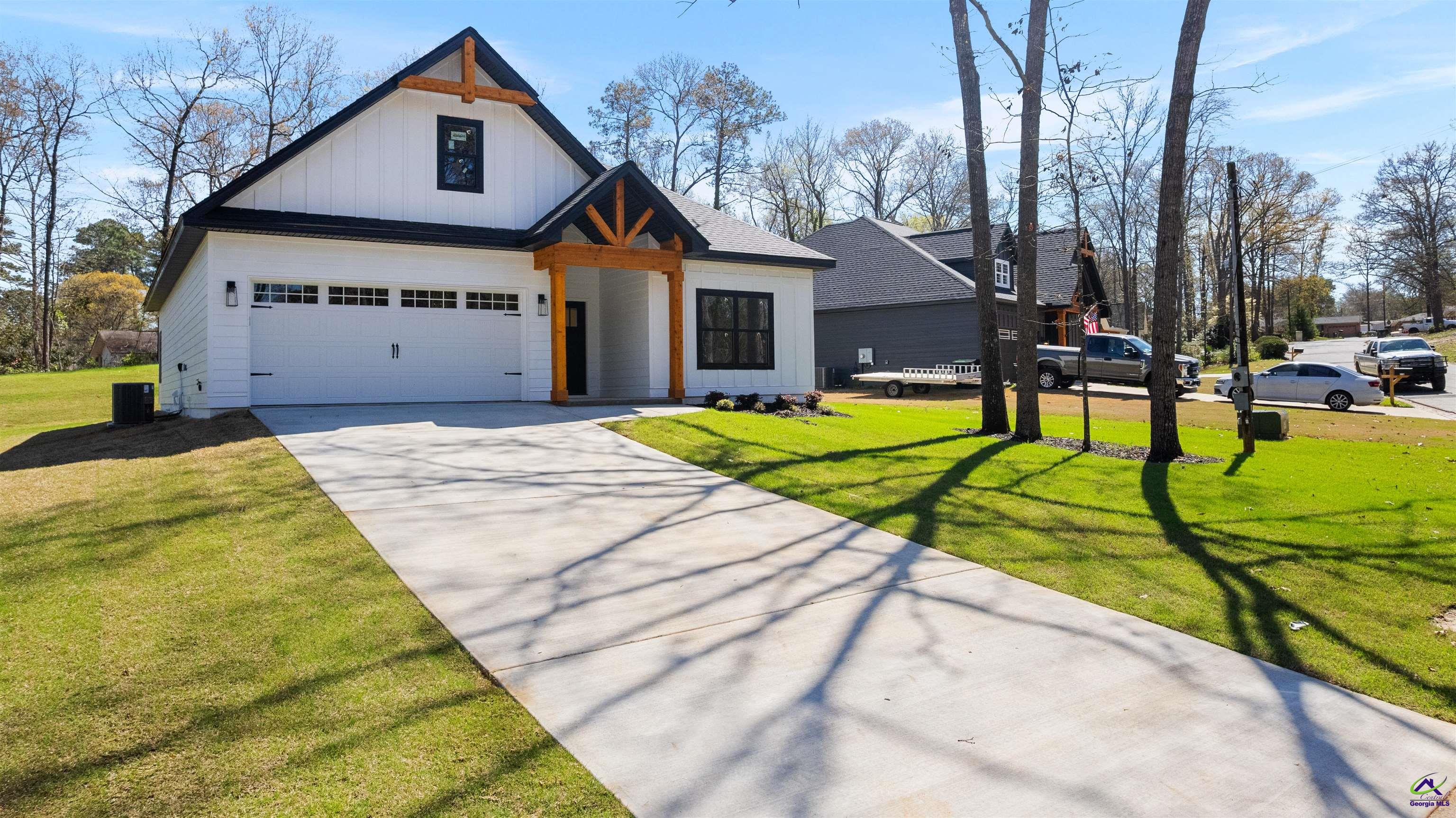 112 Friar Tuck Avenue