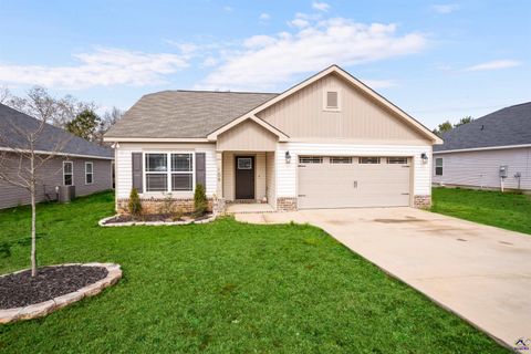 109 Red Tail Circle Byron GA 31008