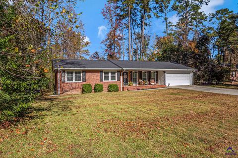 4653 S Beechwood Drive Macon GA 31210