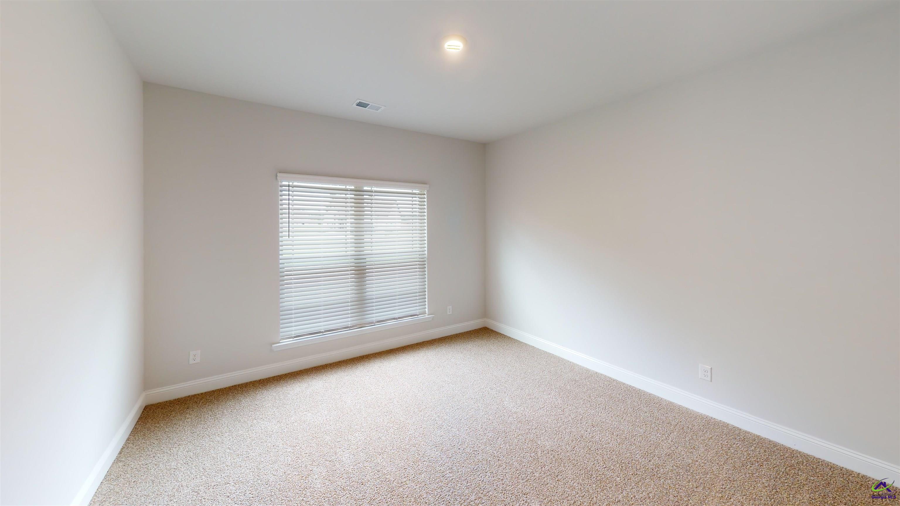 458 SOUTHERN OAKS Drive