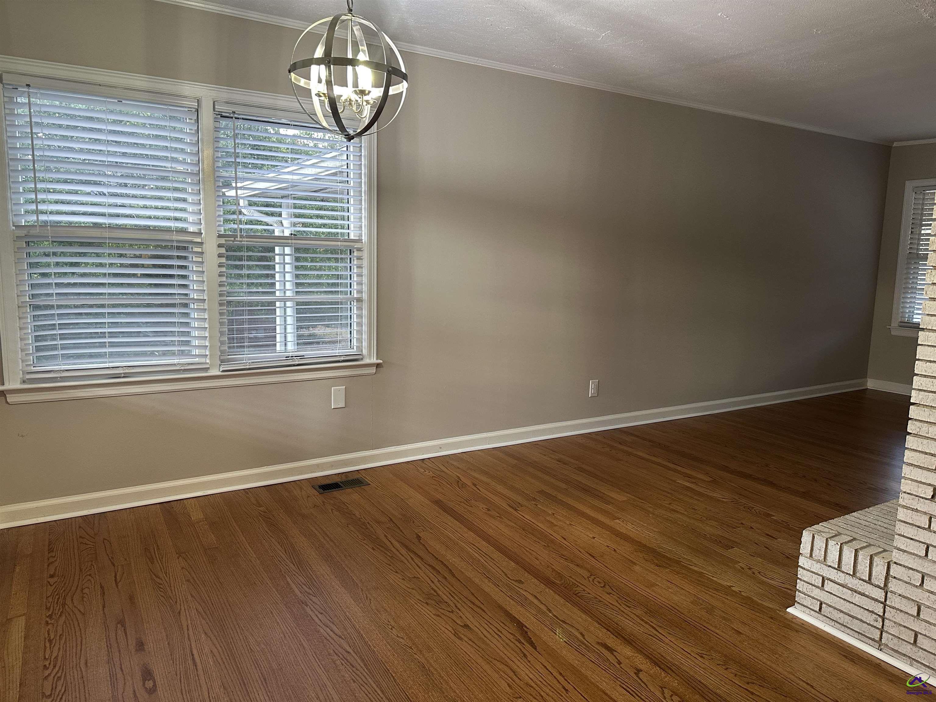 2526 Old Holton Road