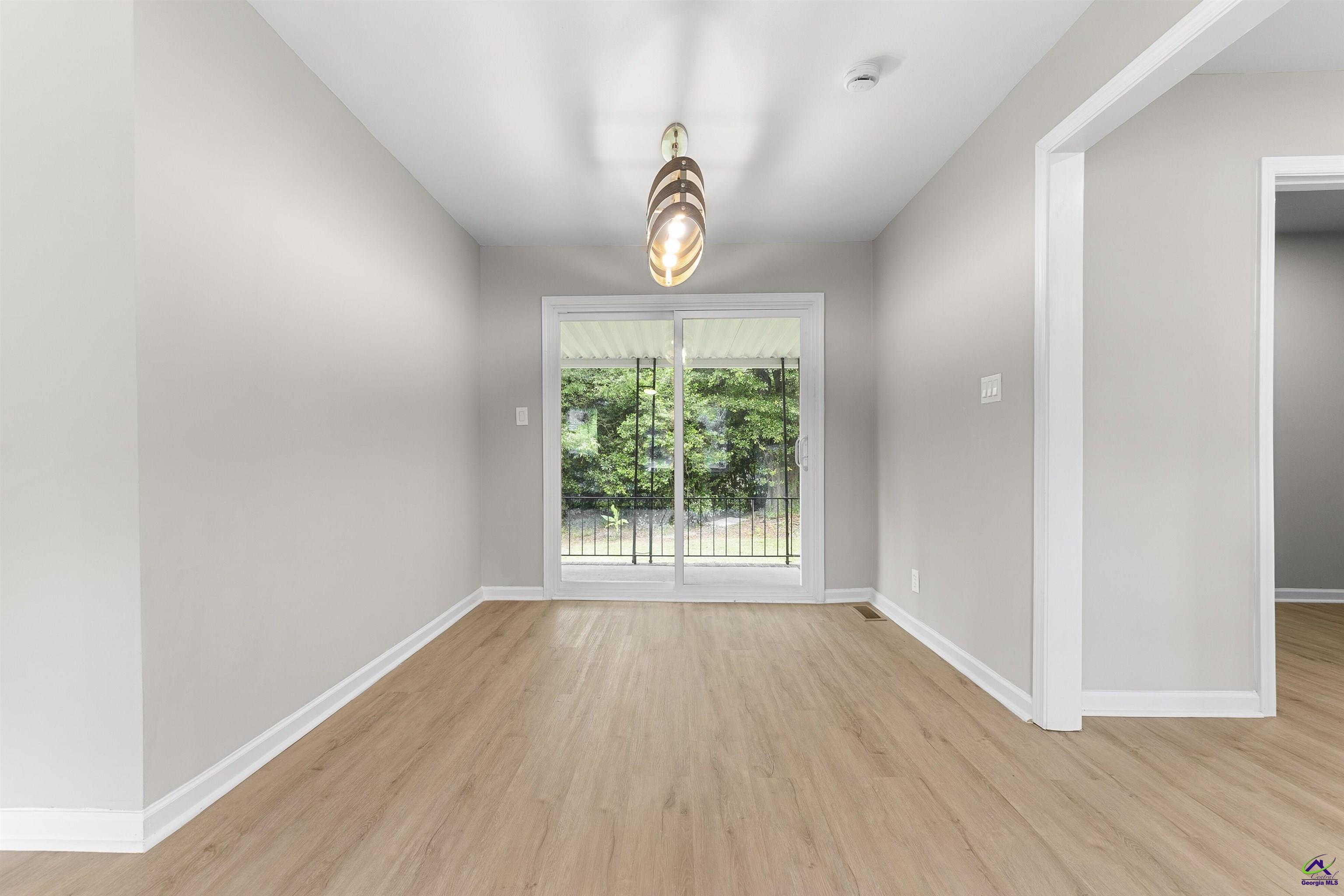 120 Kirkwood Circle
