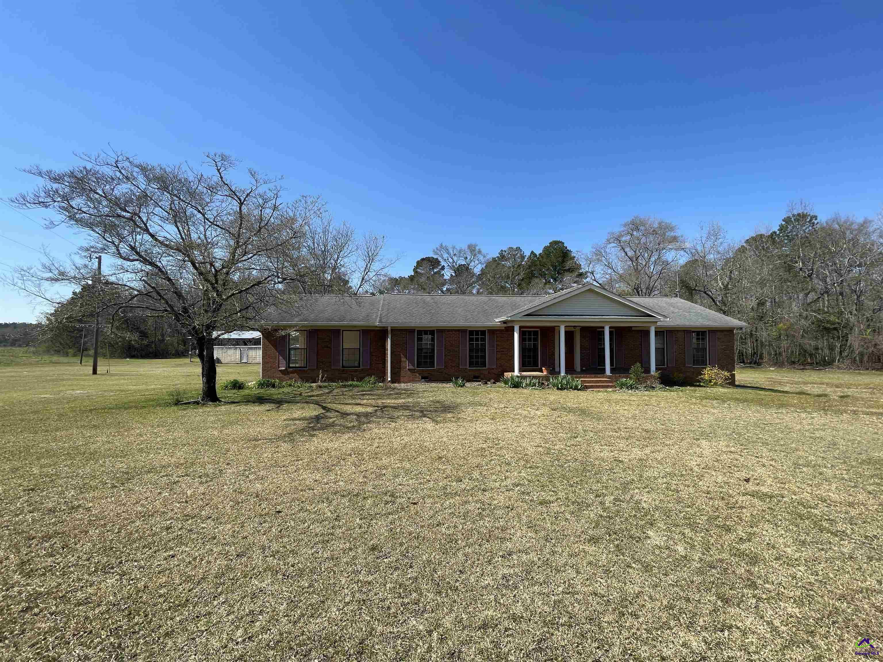 1293 N Highway 87 Highway