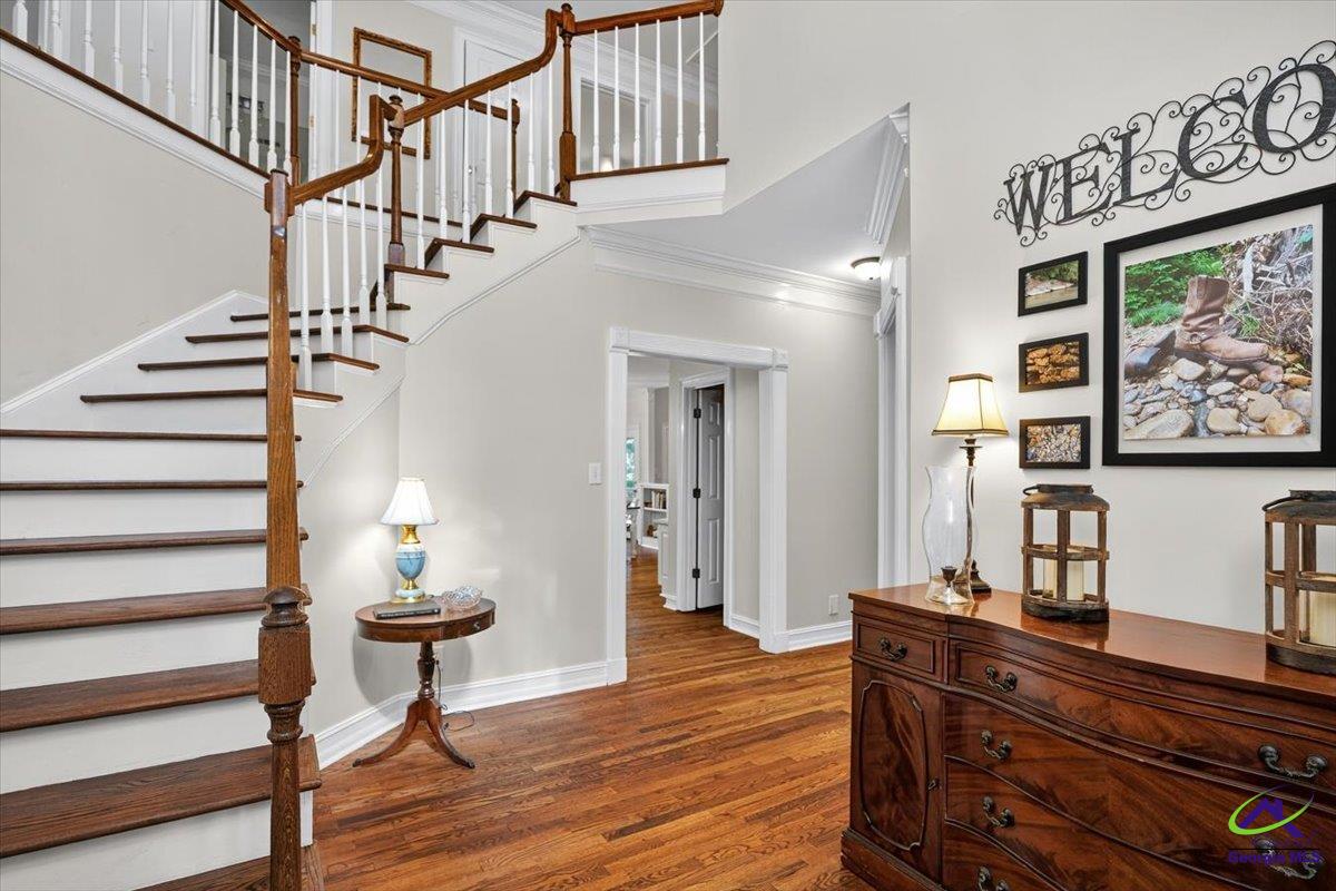 171 Lake View N. Drive