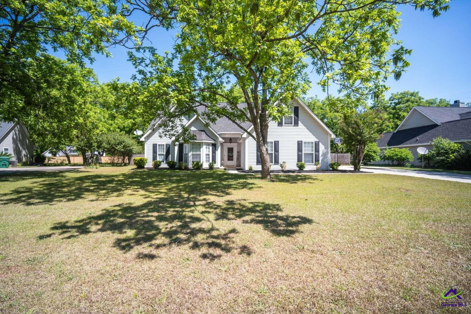 111 Grove Lane