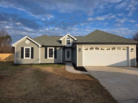 217 Butten Drive Bonaire GA 31005