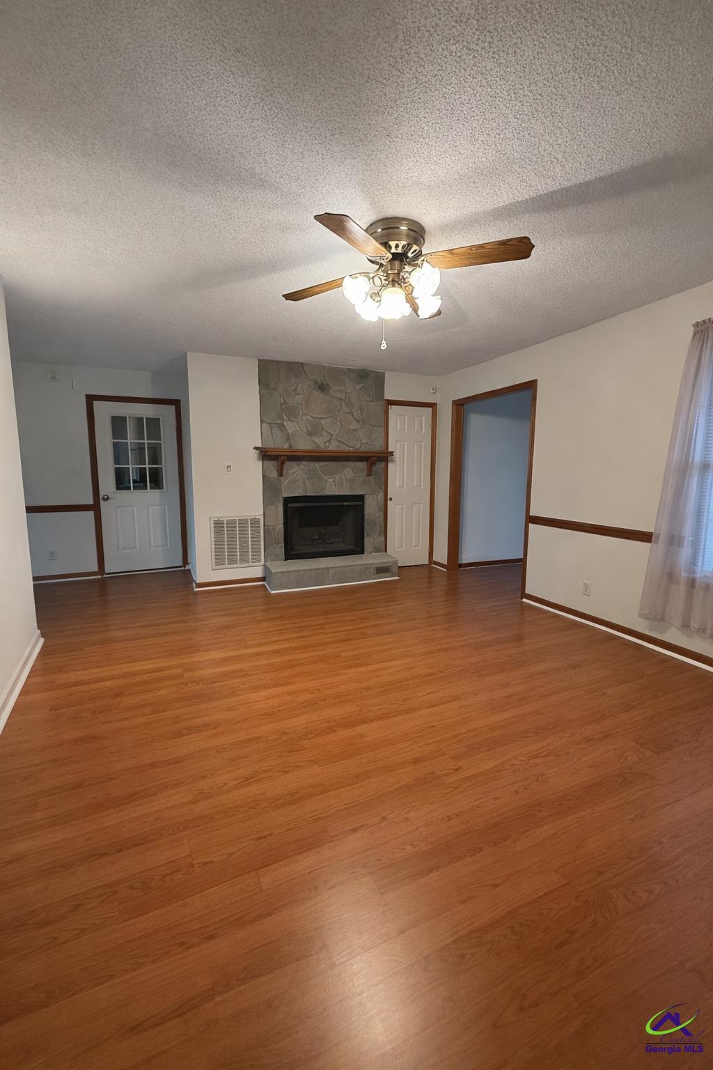 106 Northspring Drive