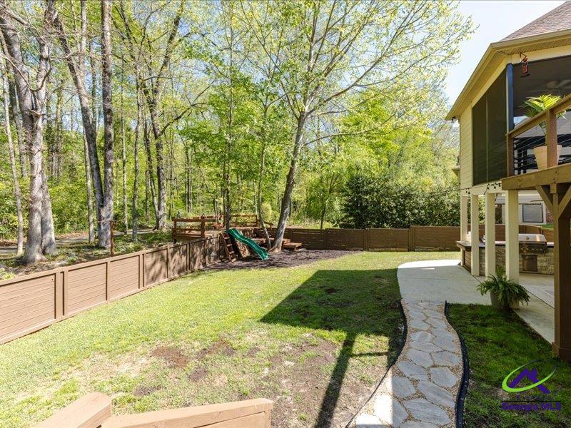 351 Carillon Lane