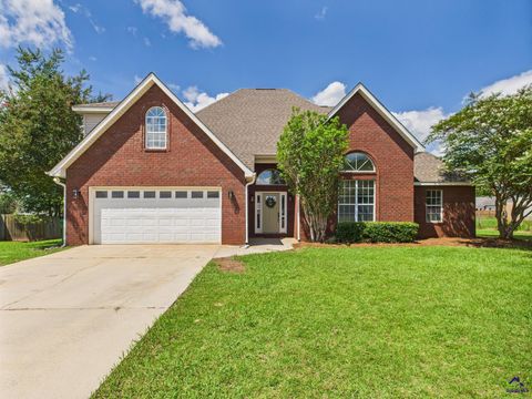 128 Holly Pointe Warner Robins GA 31088