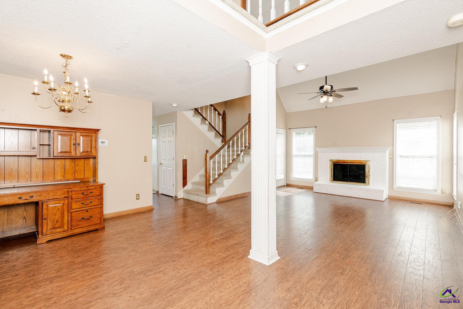 125 Lake Lillian
