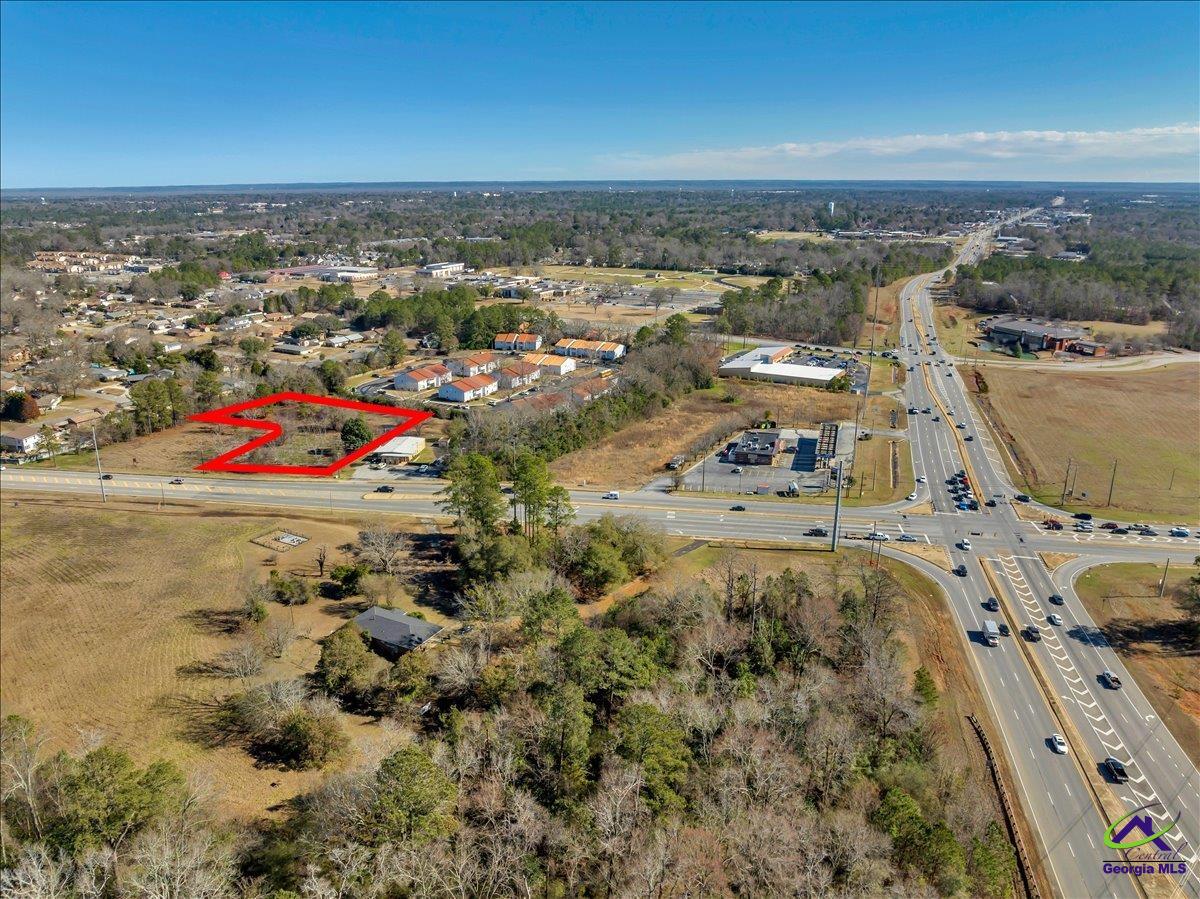 710 S Houston Lake Road