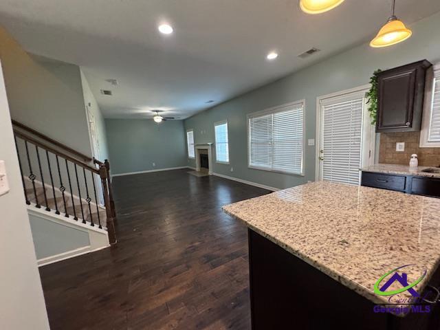 409 Rolling Acres