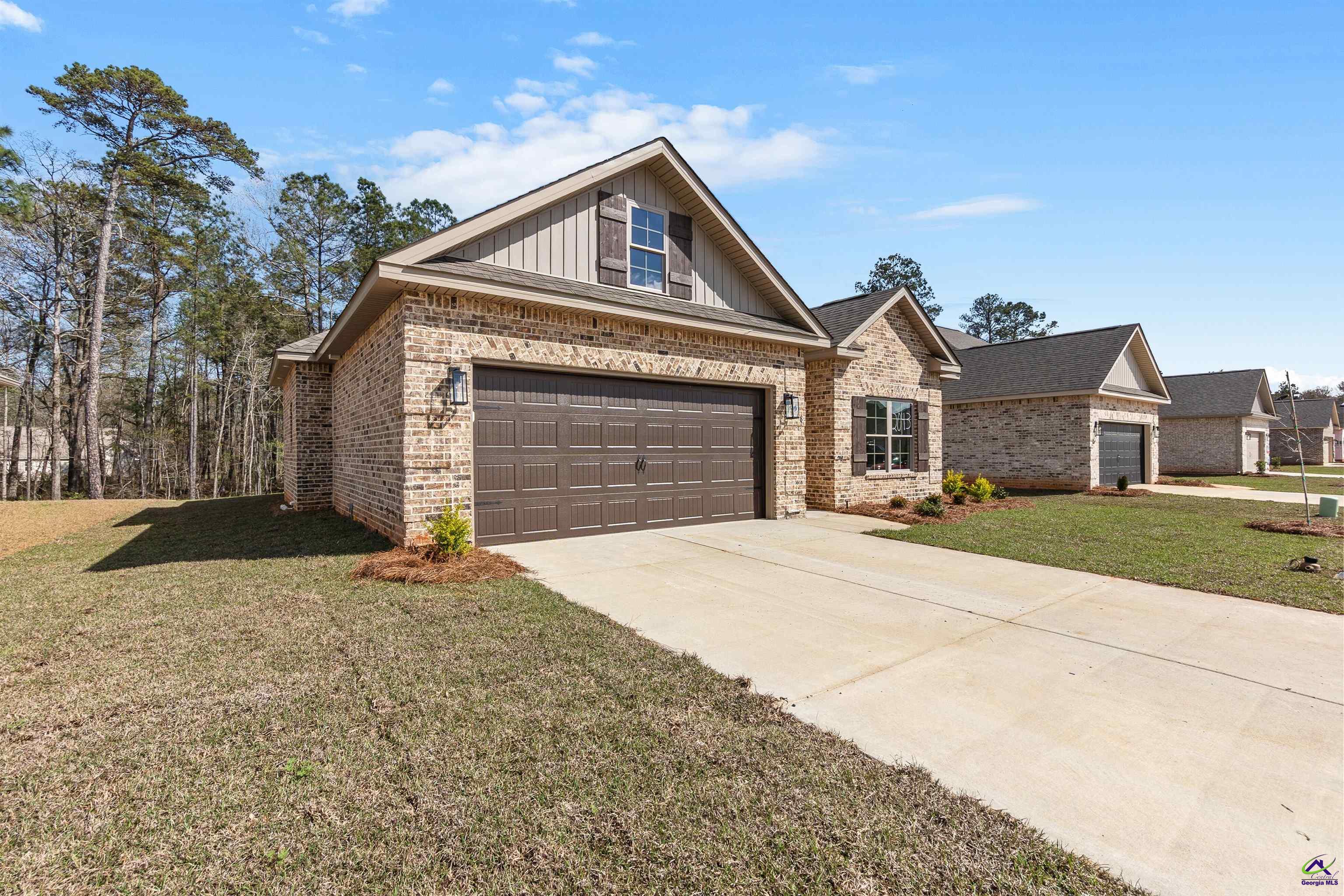 528 Bristleleaf Path