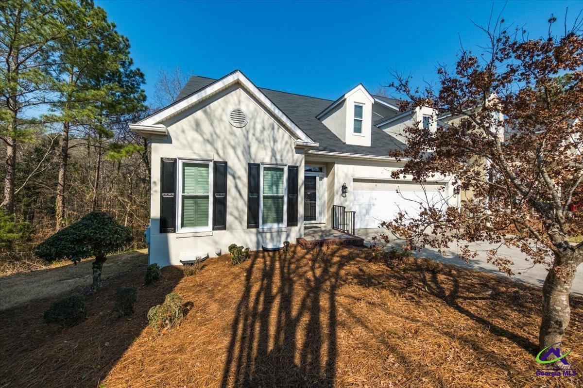 416 Carrington Circle