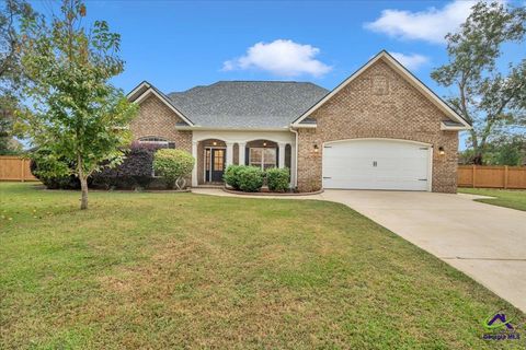 109 Oxfordshire Courts Warner Robins GA 31088