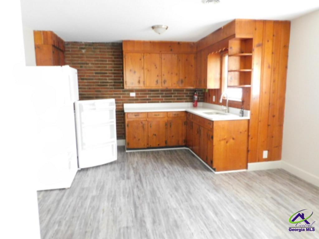 102 B Madison Avenue