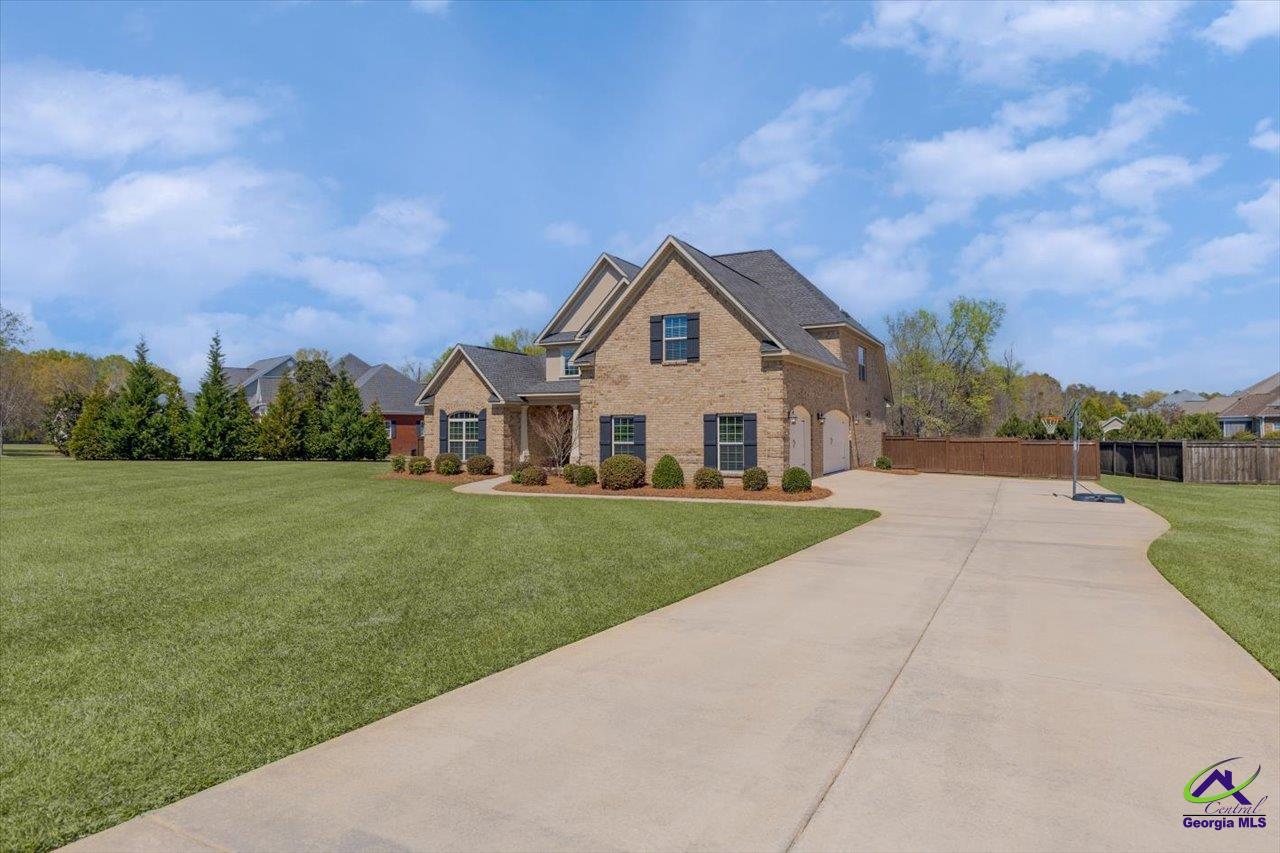 1025 Chattahoochee Drive