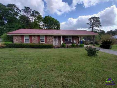 902 Palm Drive Dublin GA 31021