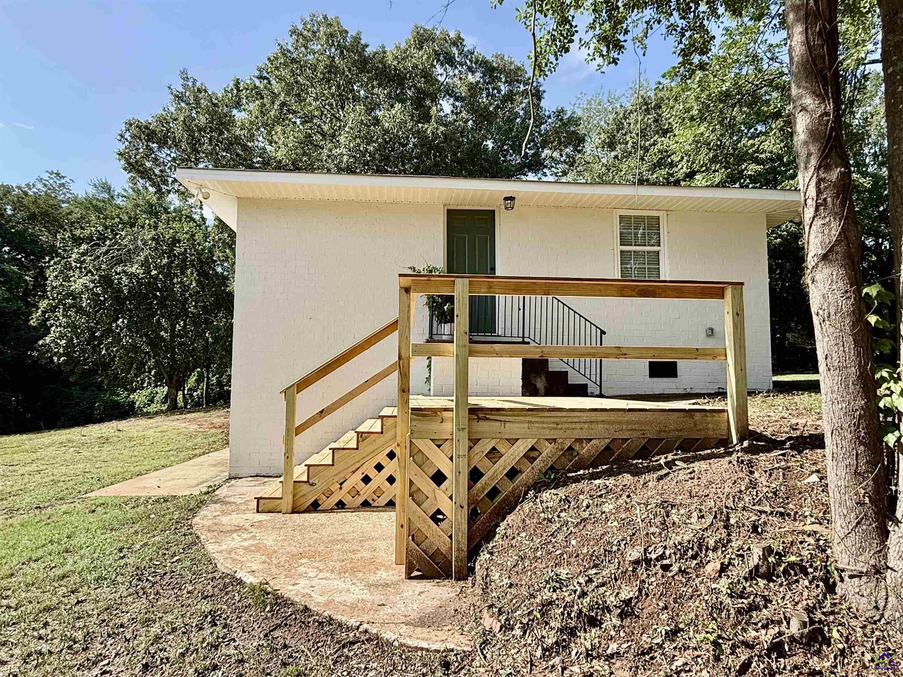 708 Houston Lake Boulevard