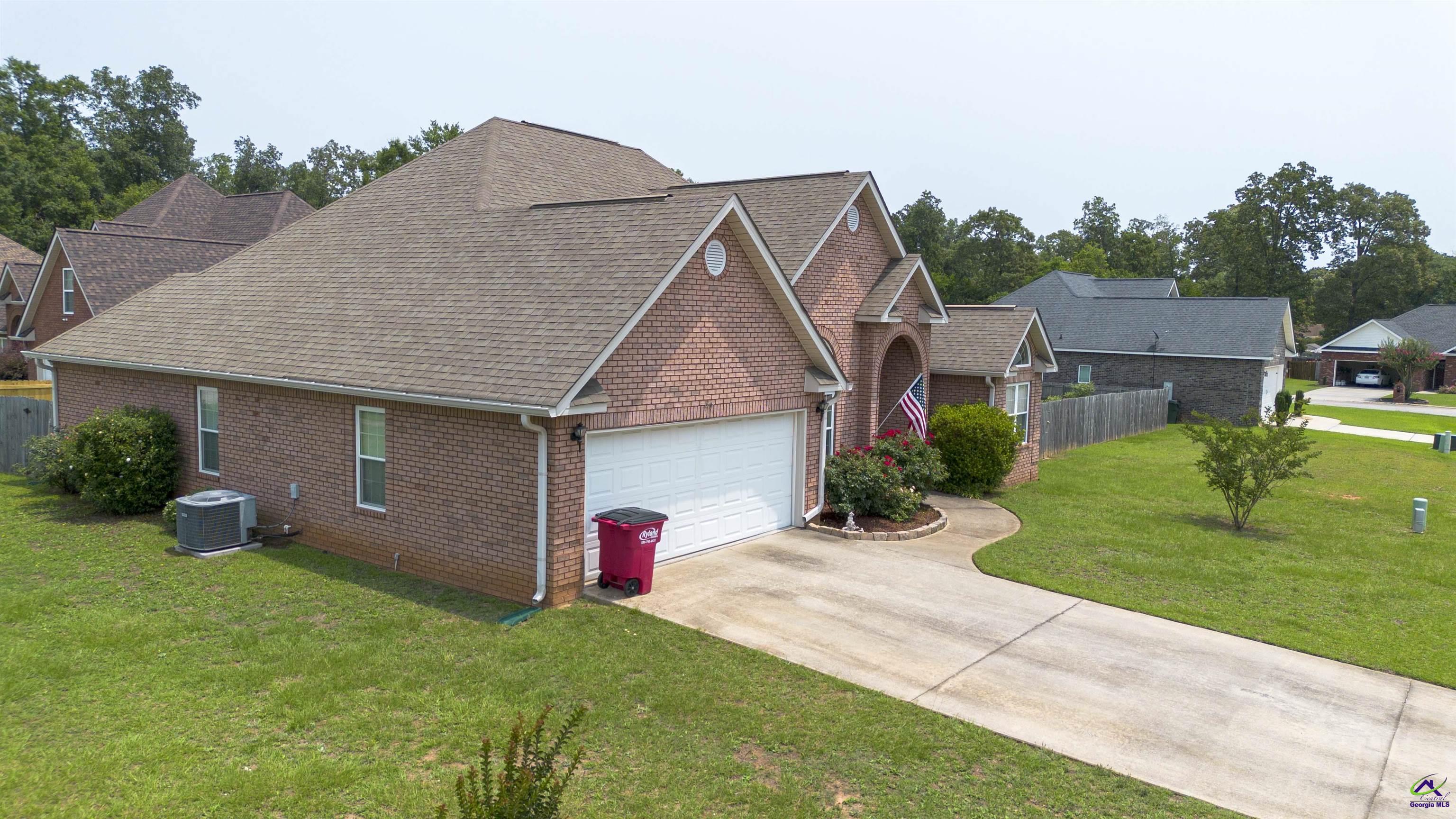 301 Asbell Way