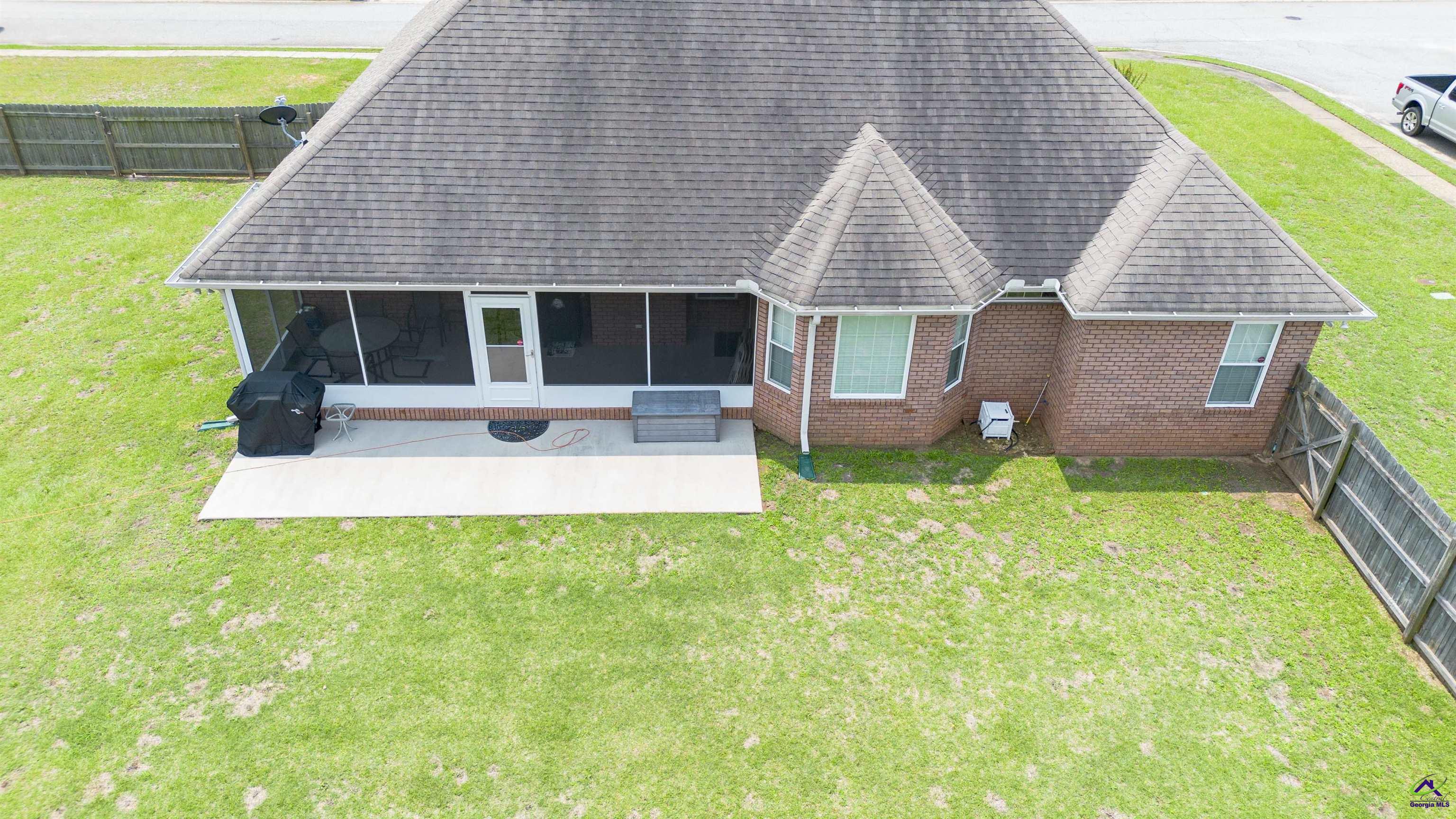 301 Asbell Way