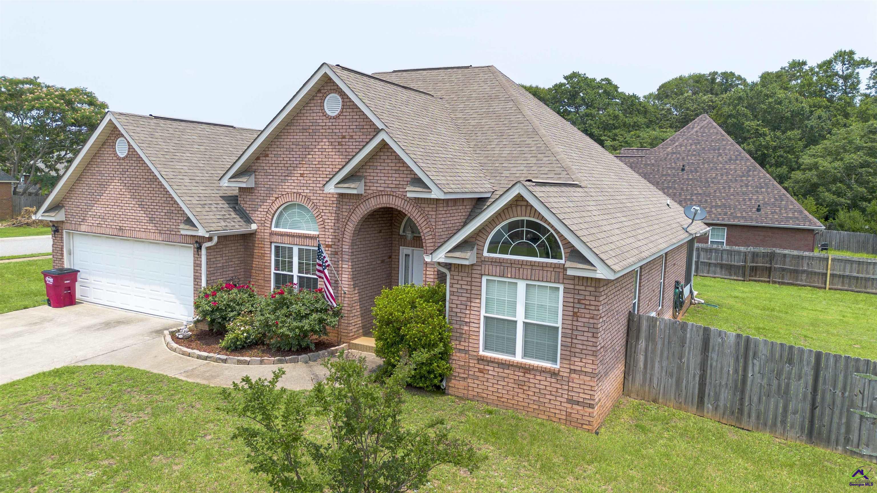 301 Asbell Way