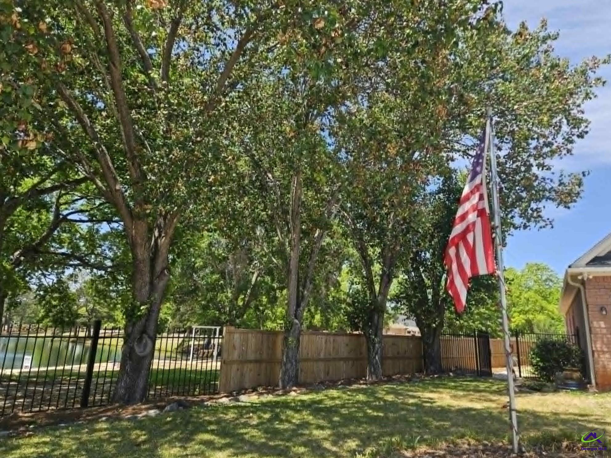 214 Tivoli Park Road