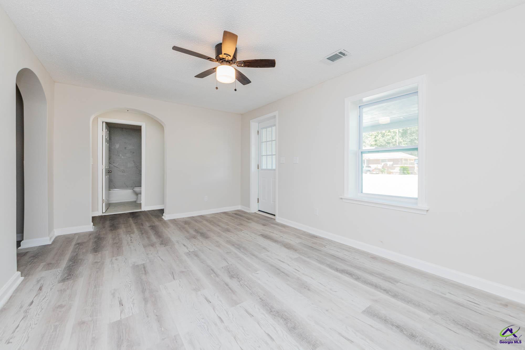 3584 Log Cabin Drive