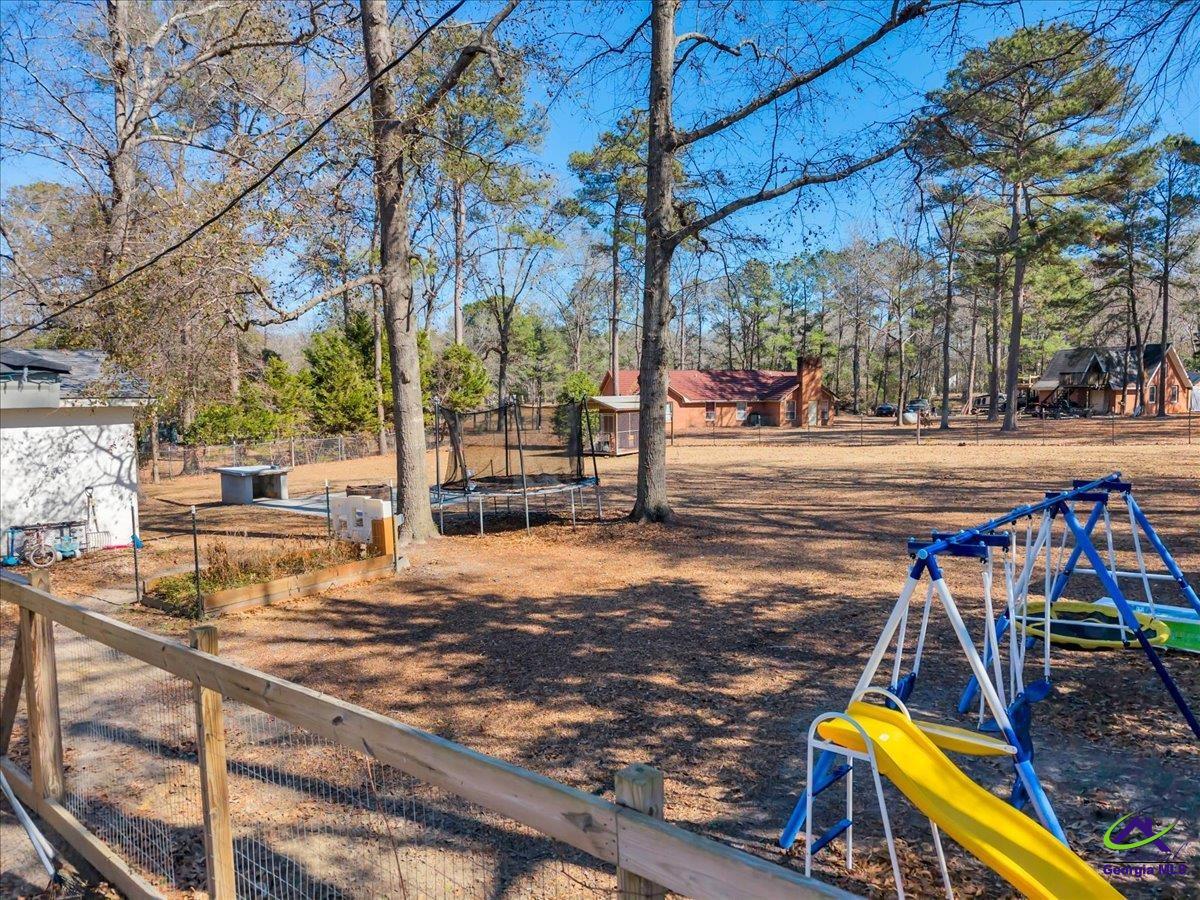 105 pine hill Circle