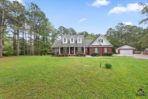 504 Arons Court Perry GA 31069