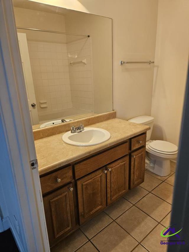 504 Club Villa Court #1