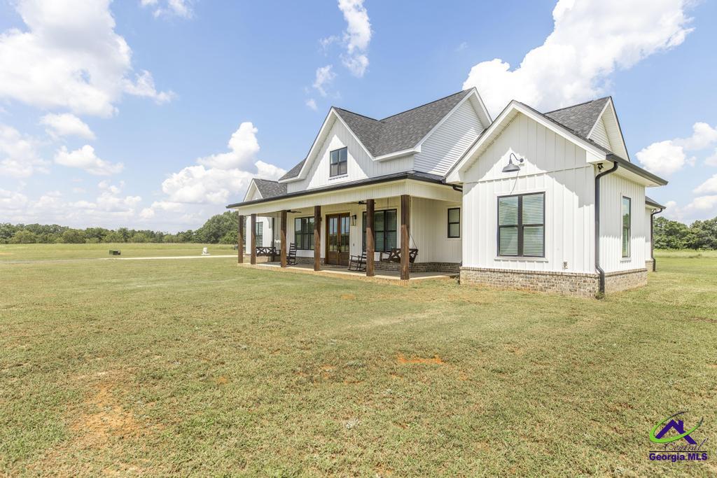 379 Horseshoe Bend Rd