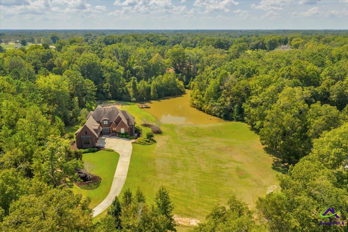 208 Crystal Drive